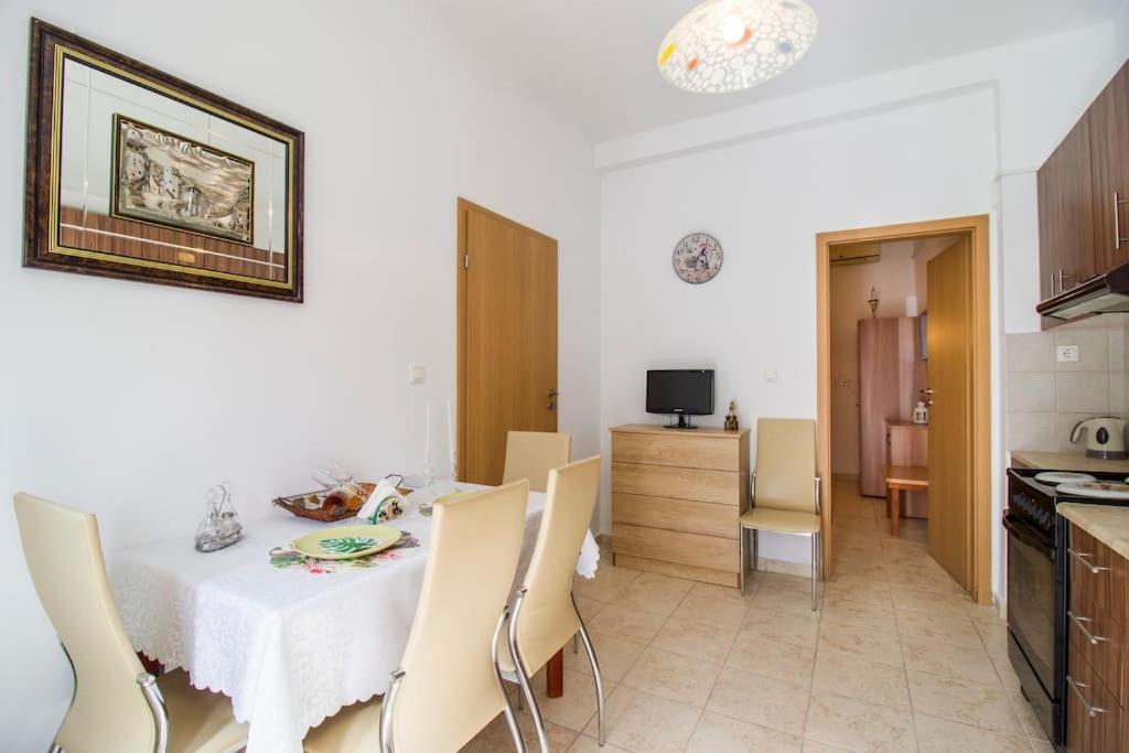 House Of Flowers Near Beach 2 Ιεράπετρα Εξωτερικό φωτογραφία